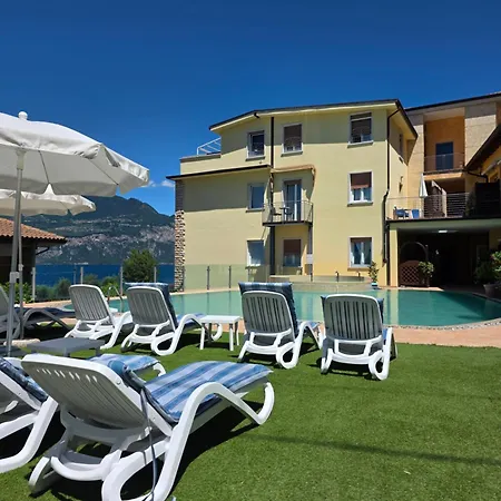 Hotel Garni Rosmari-3